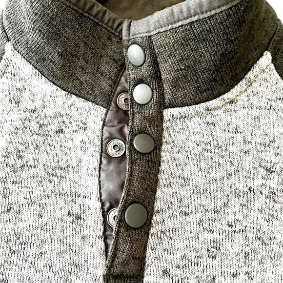 Lucky Brand Unisex Long Sleeve Top - Picture 3 of 5